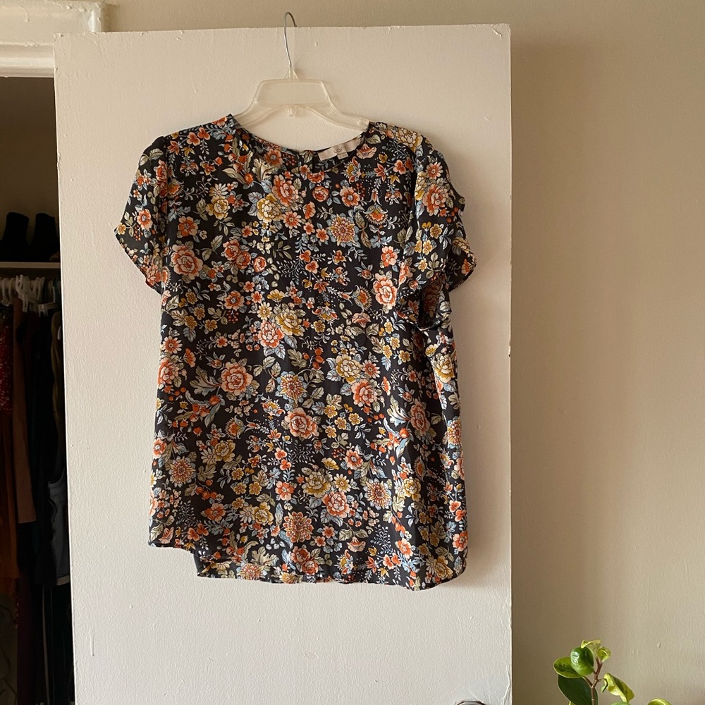 LOFT floral print blouse